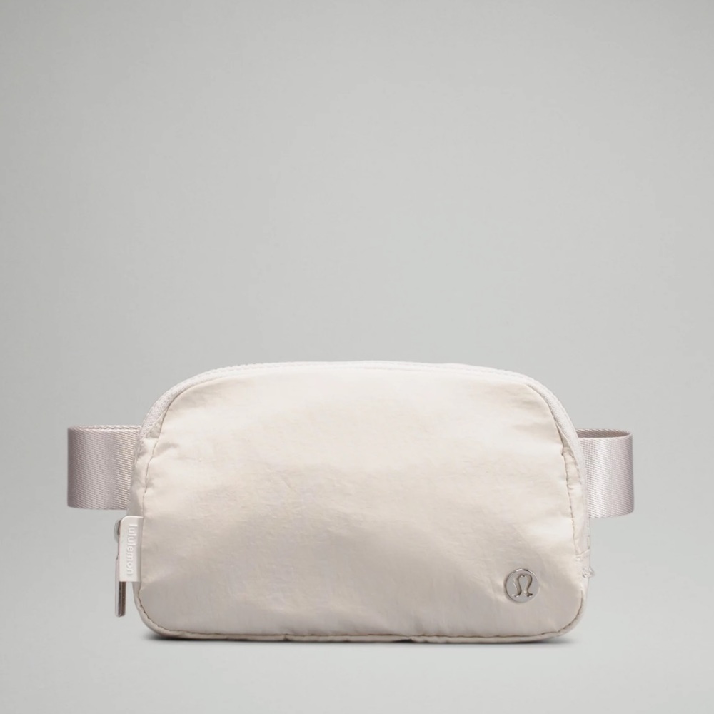 Lululemon white opal everywhere belt bag.NWT
